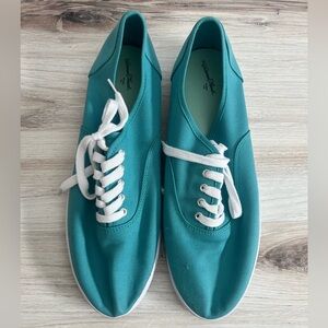 Size 12 Wide Teal Blue Aqua Universal Thread Canvas Sneakers